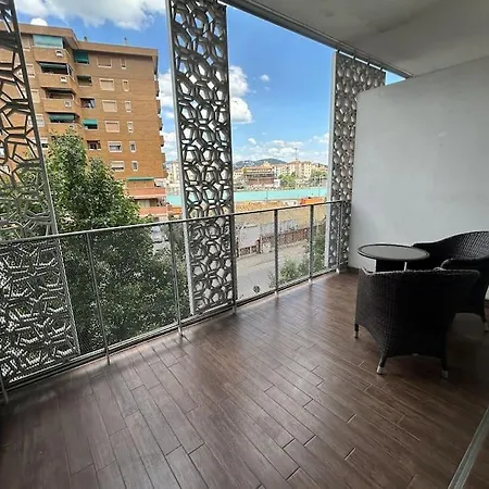 Apartment Withparking & Self Checkin-3